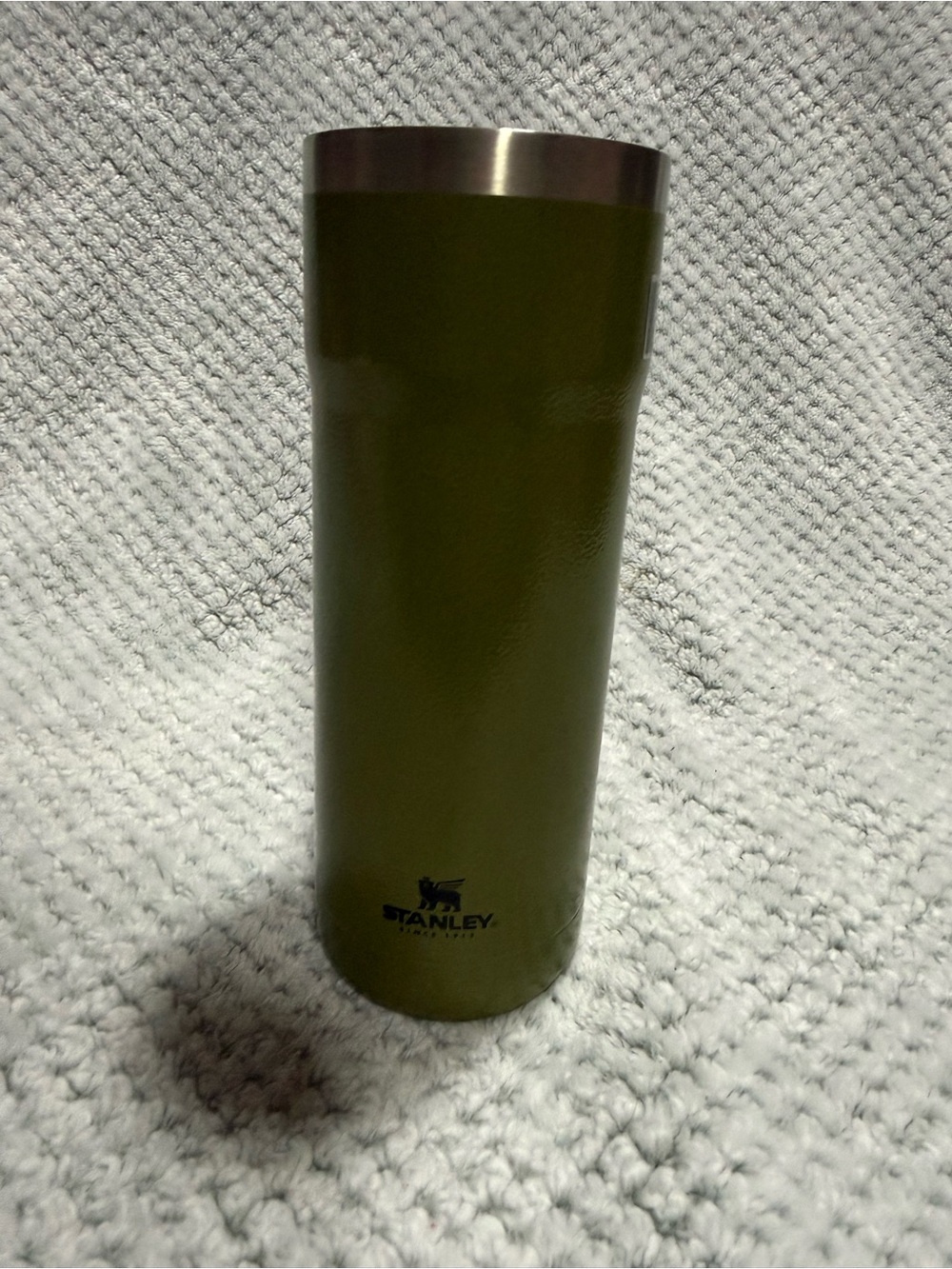 Stanley proud to serve Starbucks Olive Green Travel Tumbler 20oz with Handle - Picture 5 of 7